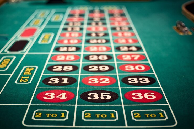 Selection of live dealer table games: blackjack, roulette, baccarat, and Dragon Tiger on visitorbet link